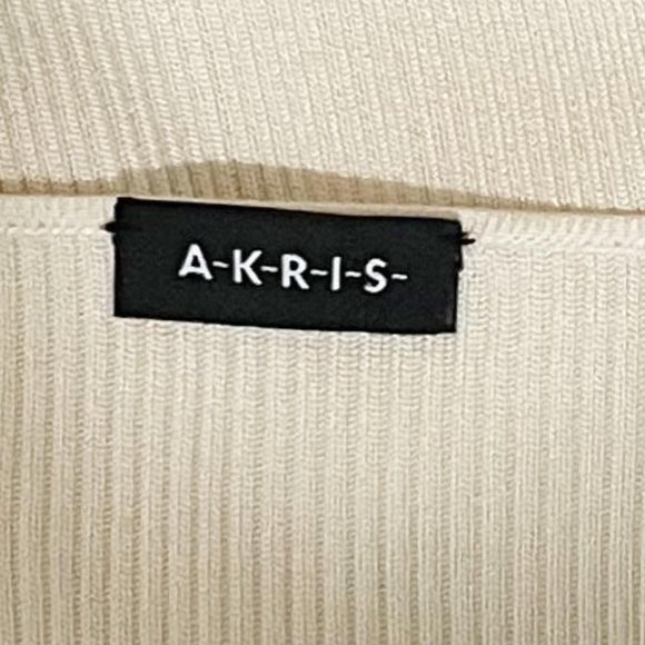 Akris Cream Ribbed 1/2 Sleeve Square Neck Lightweight Sweater - Picture 5 of 7